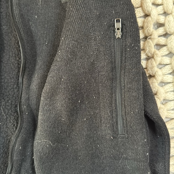 Patagonia Better Sweater Black Full-Zip Fleece Jacket - Picture 4 of 4